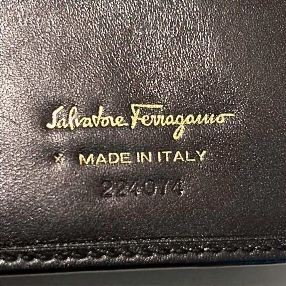 Ferragamo Vara Bifold Wallet Gold ($550) ✨ professionally cleaned and relined ✨